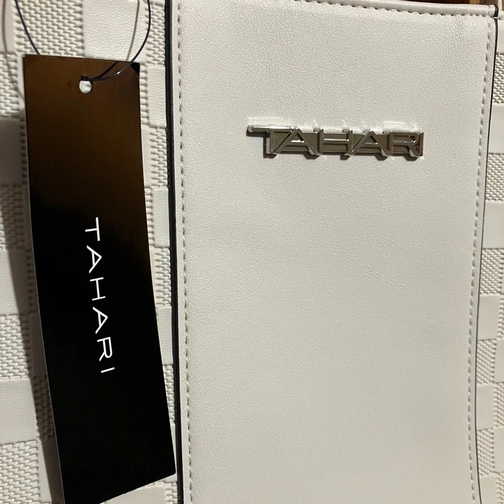 Tahari NWT Shoulder Tote Bag Zipper Faux Leather Brand New Will Accept Offers